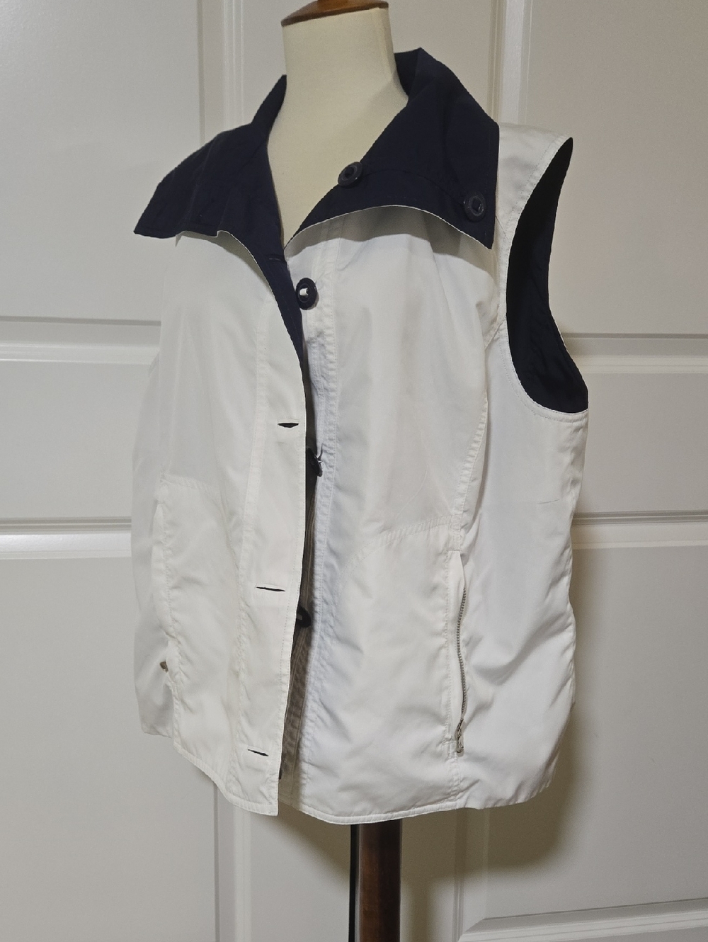 Lauren Ralf Lauren White & Blue  Reversable Vest